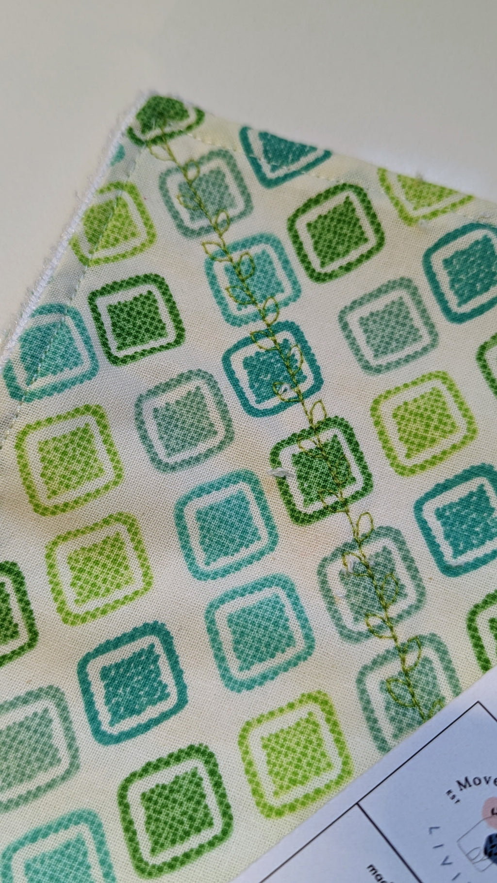 Lemon and Limes 2-Ply Unpaper Towel