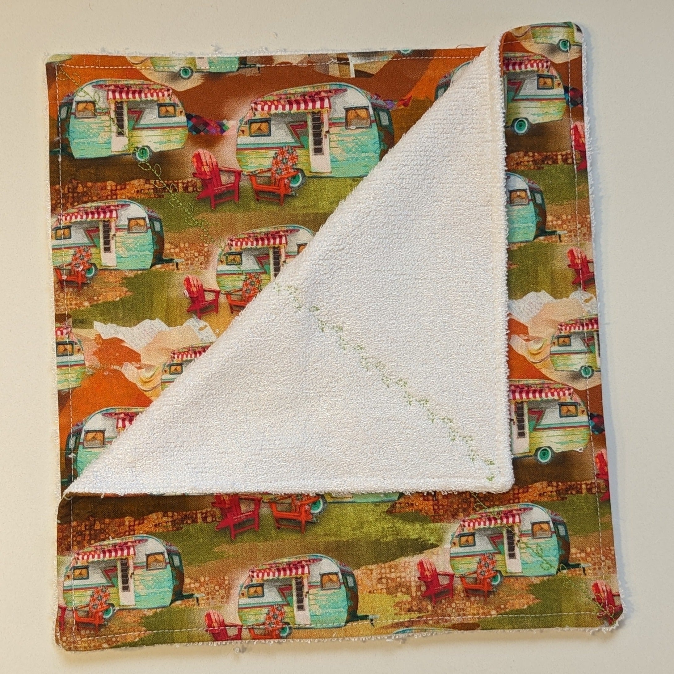 Camper 2-Ply Unpaper Towels