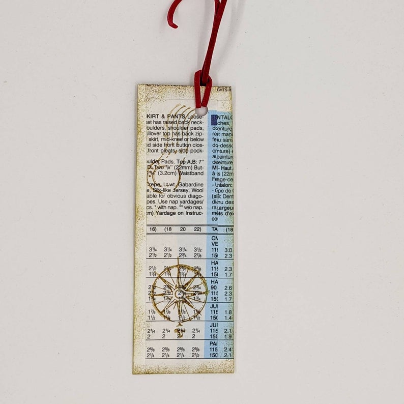 9 to 5 bookmark | 80s powersuit