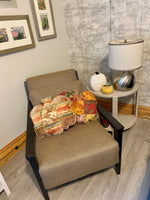 Charger l&#39;image dans la galerie, Farmhouse decor, Cottage Core Pillow, Refresh Living, Fall decor, Pumpkin Pillow, Fall decor, Upcycled Fabric decor,
