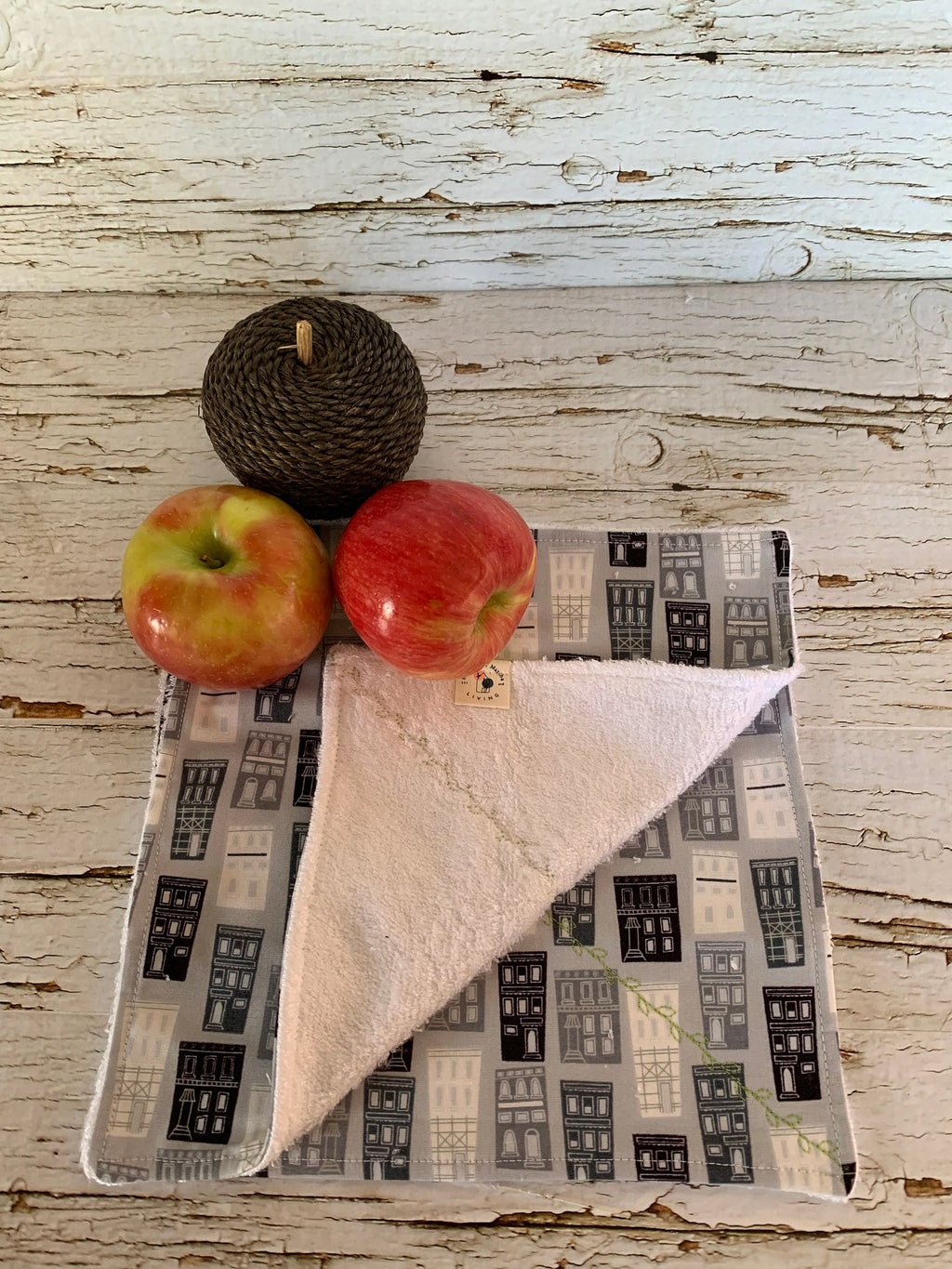 2 Ply Cloth/Urban House Print/Eco-Friendly Cloth/Canadian Made cloth/Printed Dishcloth/Green Kitchen Cloth/Cottage Core Kitchen/